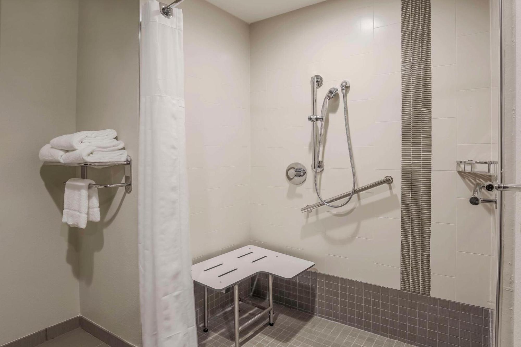 Hyatt Place Waco - South Экстерьер фото